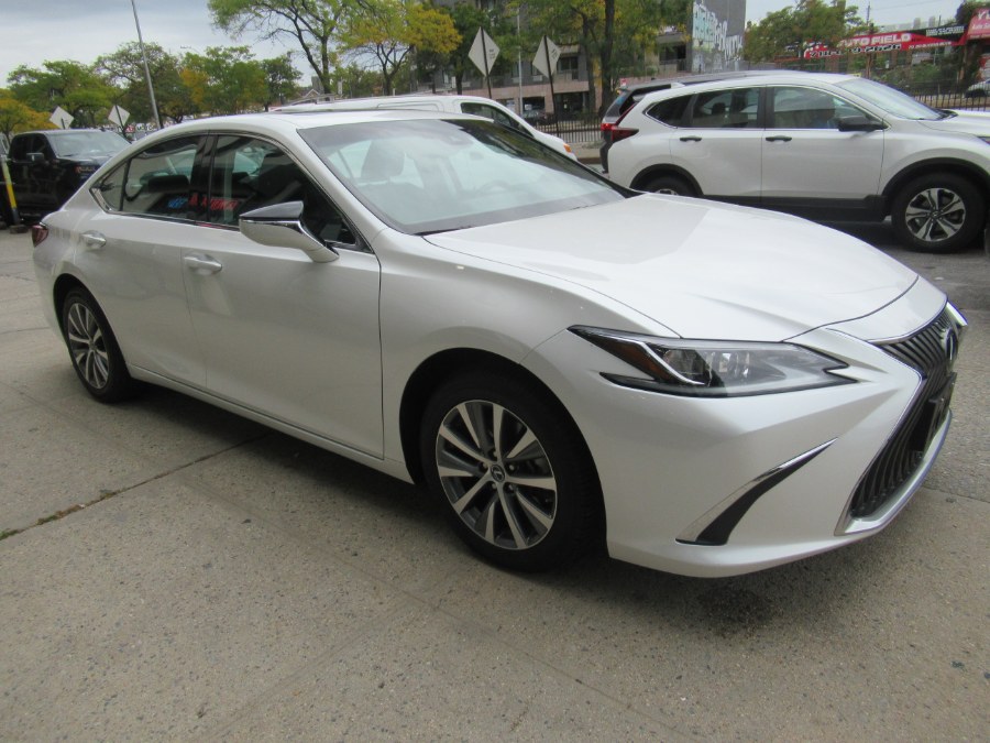 2021 Lexus ES ES photo
