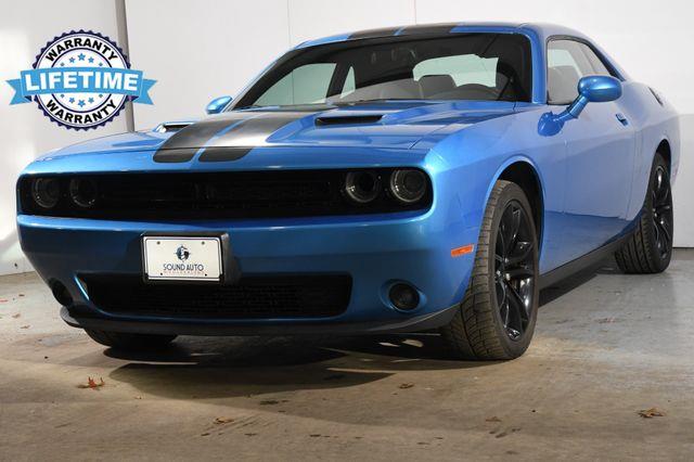 2016 Dodge Challenger SXT Plus. Free Lifetime Warran photo
