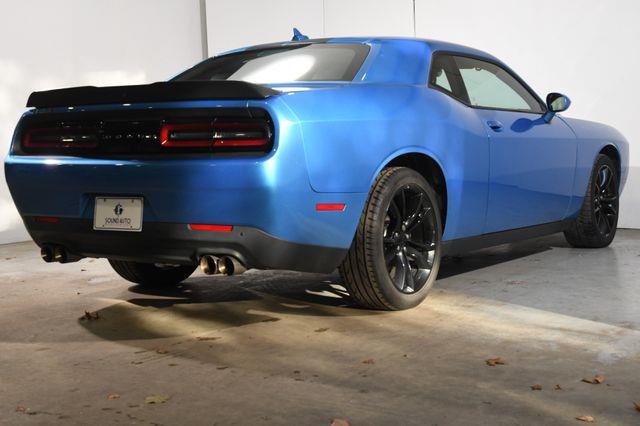 2016 Dodge Challenger SXT Plus. Free Lifetime Warran photo