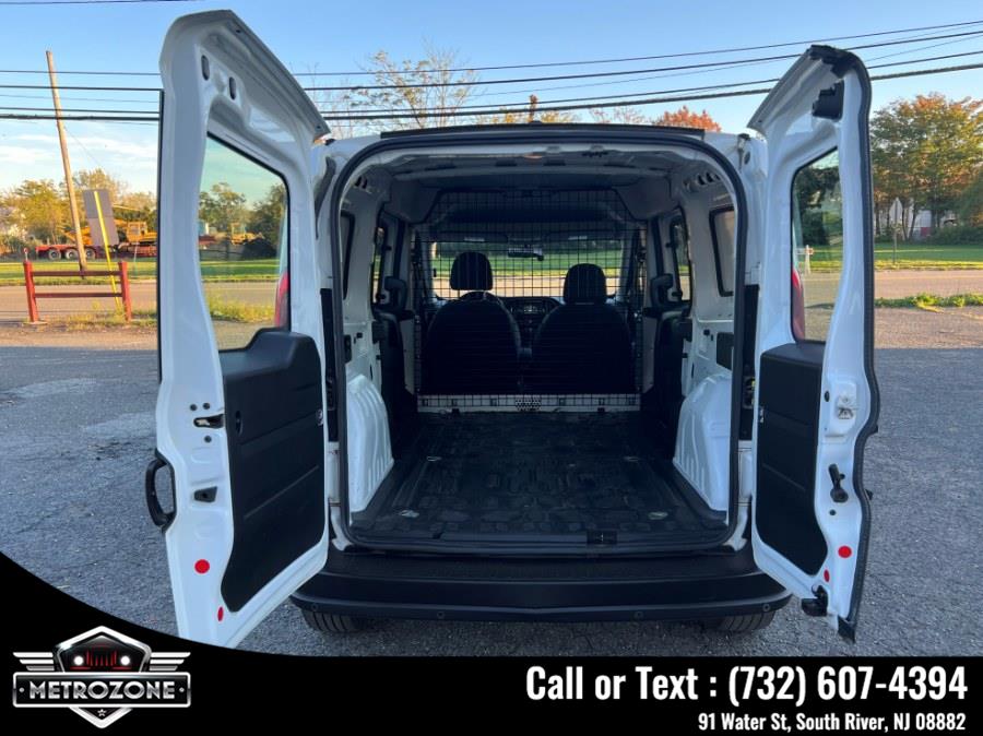 2017 RAM ProMaster City Cargo Van Tradesman Van photo