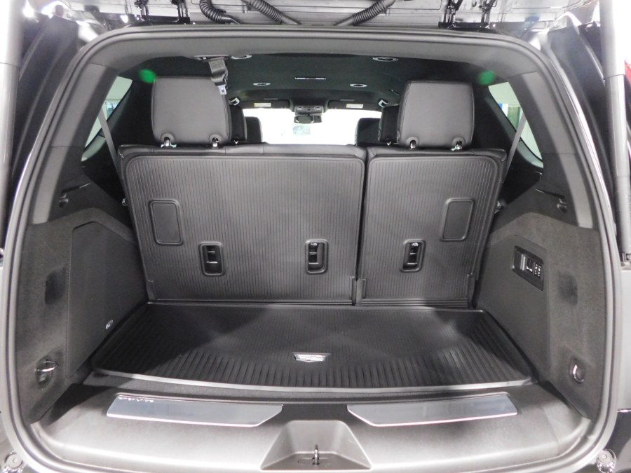 2023 Cadillac Escalade 4WD 4dr Luxury photo