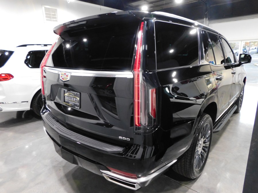 2023 Cadillac Escalade 4WD 4dr Luxury photo