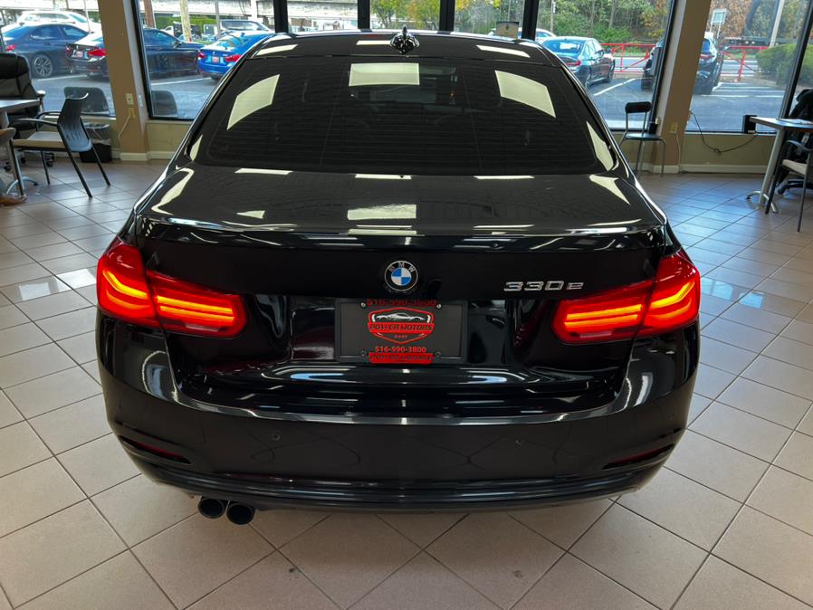 2017 BMW 3-Series 330e iPerformance Plug-In Hybr photo