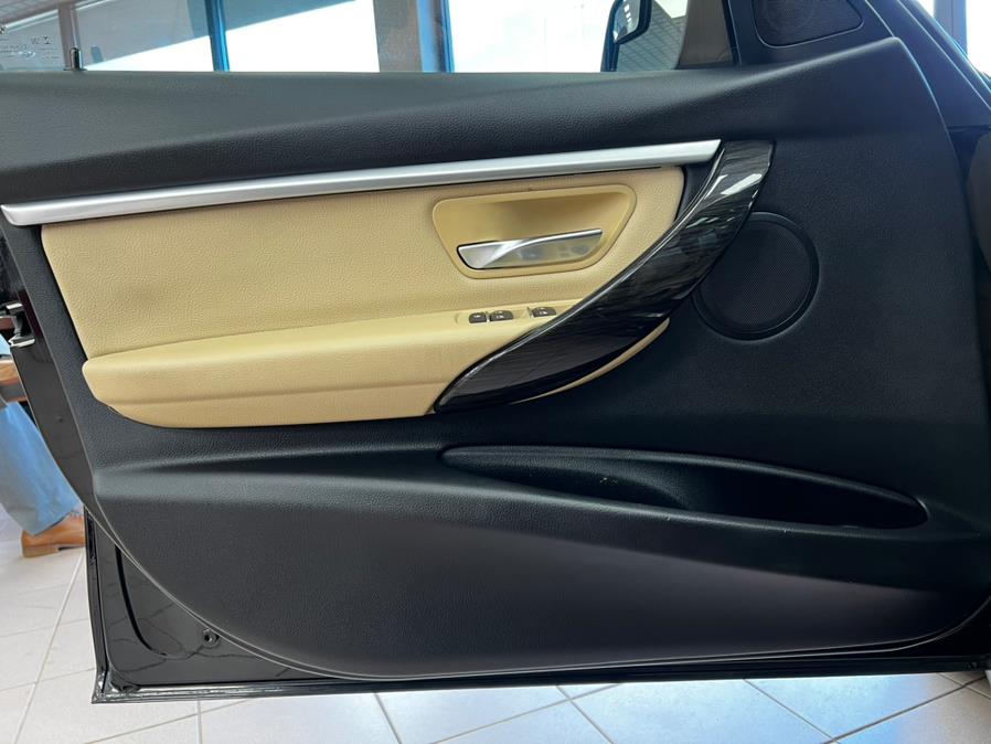 2017 BMW 3-Series 330e iPerformance Plug-In Hybr photo