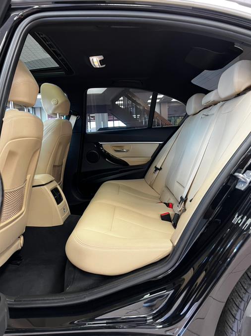 2017 BMW 3-Series 330e iPerformance Plug-In Hybr photo