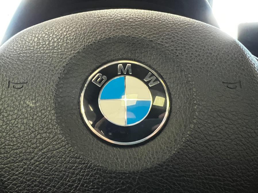 2017 BMW 3-Series 330e iPerformance Plug-In Hybr photo
