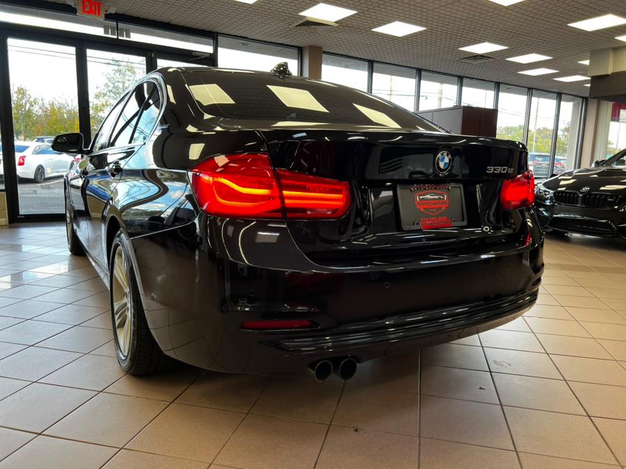 2017 BMW 3-Series 330e iPerformance Plug-In Hybr photo