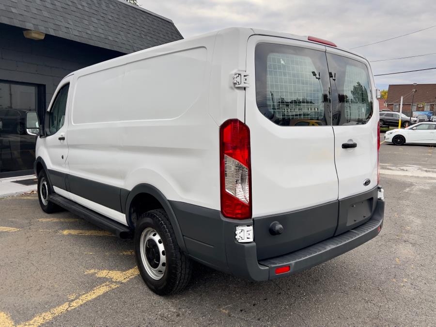 2015 Ford Other 150 photo