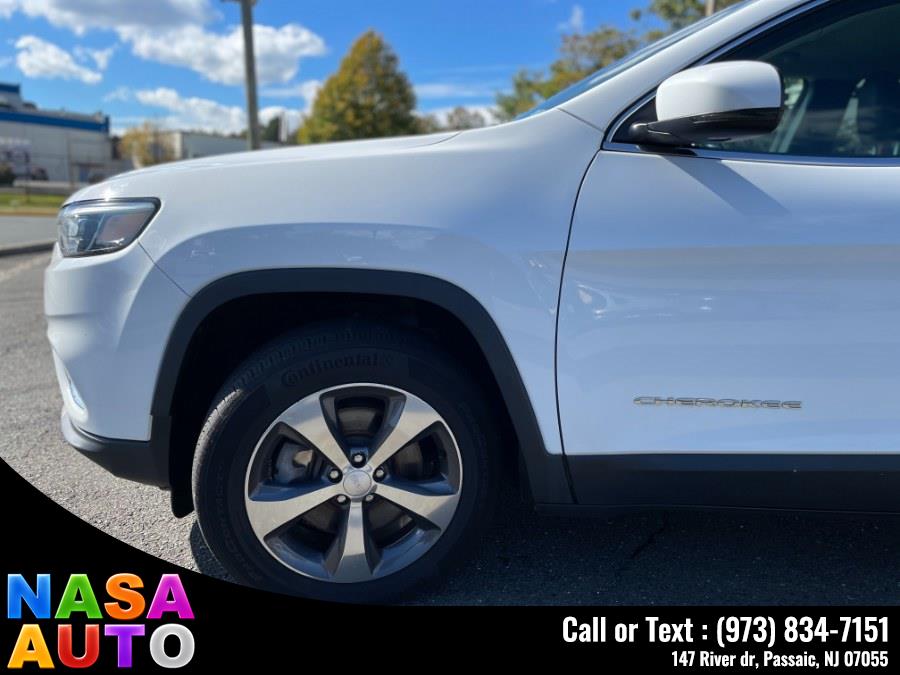 2019 Jeep Cherokee Limited 4x4 photo