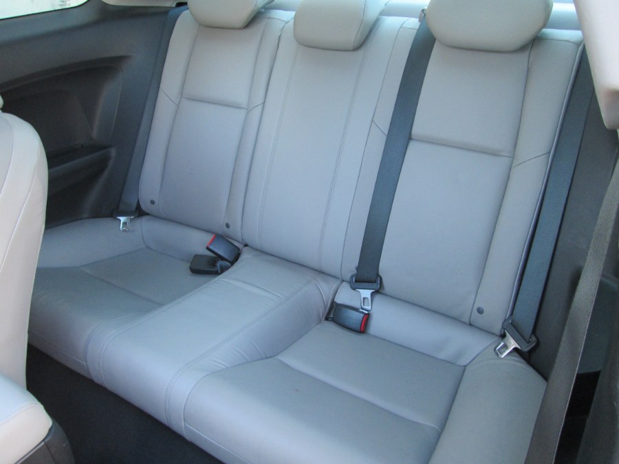 2015 Honda CIVIC COUPE 2dr CVT EX-L photo
