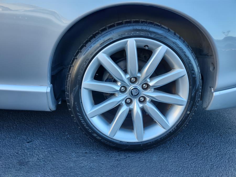 2005 Jaguar XK-Series XK8 photo