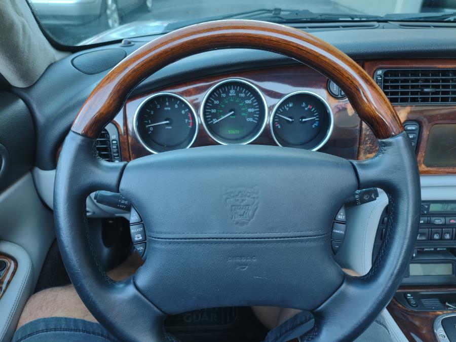 2005 Jaguar XK-Series XK8 photo