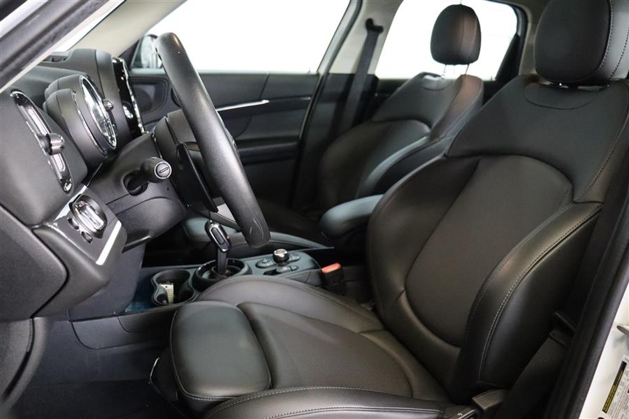 2020 MINI Cooper S COUNTRYMAN photo