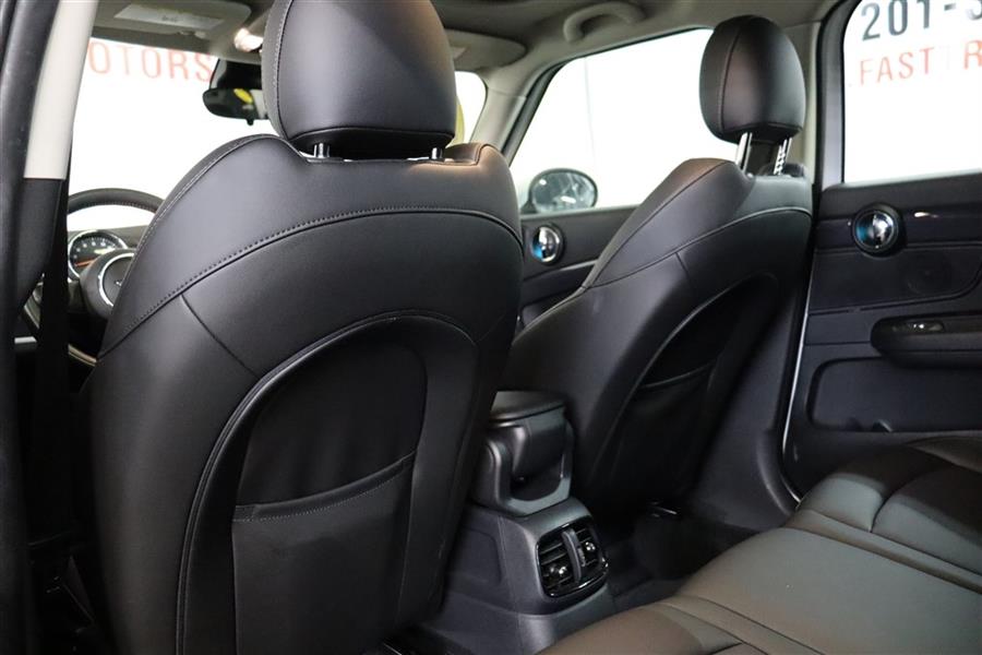 2020 MINI Cooper S COUNTRYMAN photo