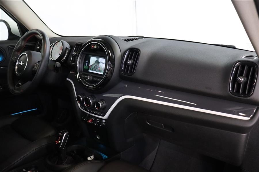 2020 MINI Cooper S COUNTRYMAN photo