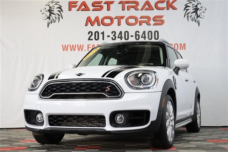 The 2020 MINI Cooper S COUNTRYMAN photos