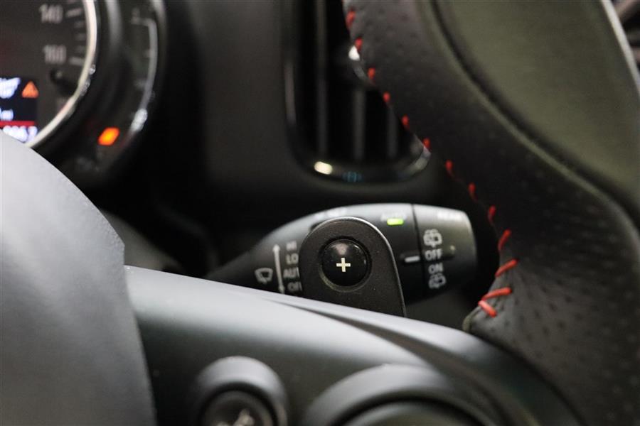 2020 MINI Cooper S COUNTRYMAN photo