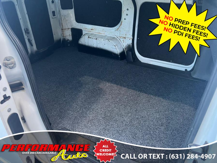 2015 Nissan NV200 I4 S photo