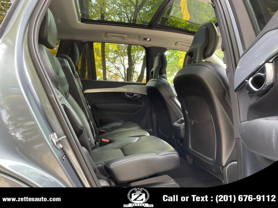 2016 Volvo XC90 AWD 4dr T5 Momentum photo