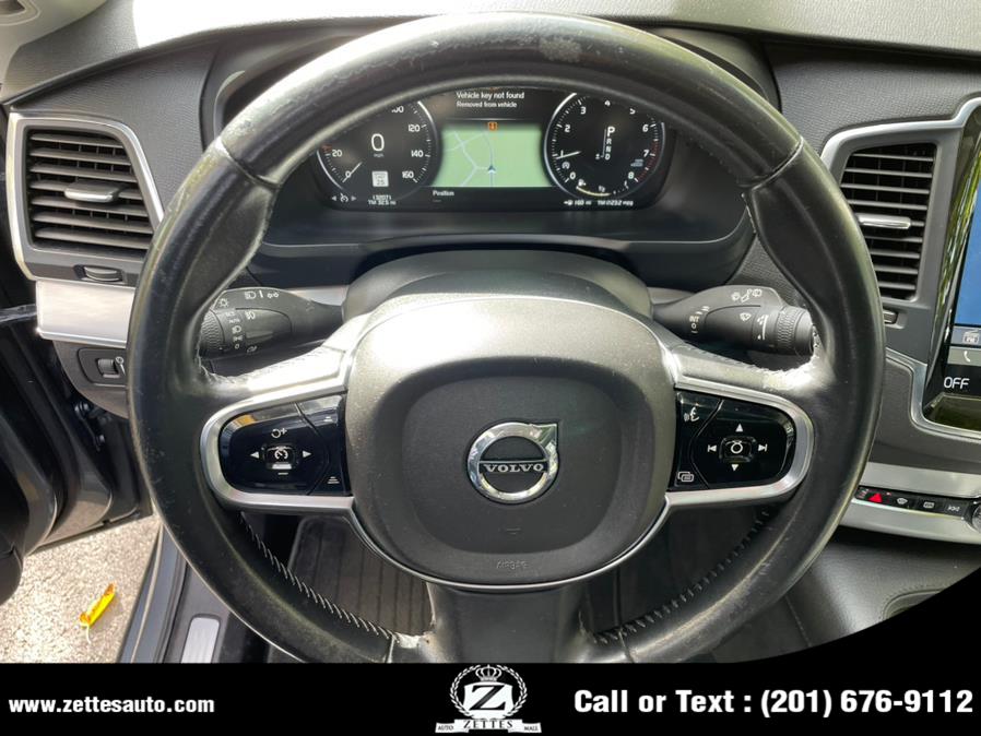 2016 Volvo XC90 AWD 4dr T5 Momentum photo