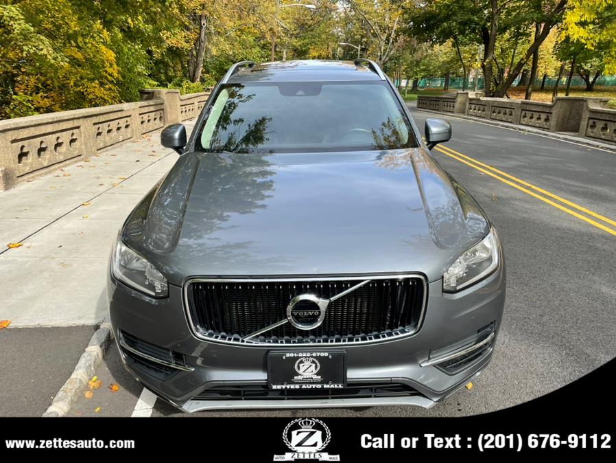 2016 Volvo XC90 AWD 4dr T5 Momentum photo
