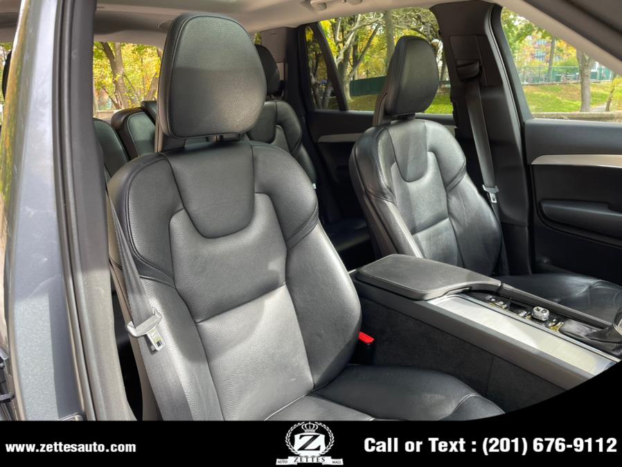 2016 Volvo XC90 AWD 4dr T5 Momentum photo