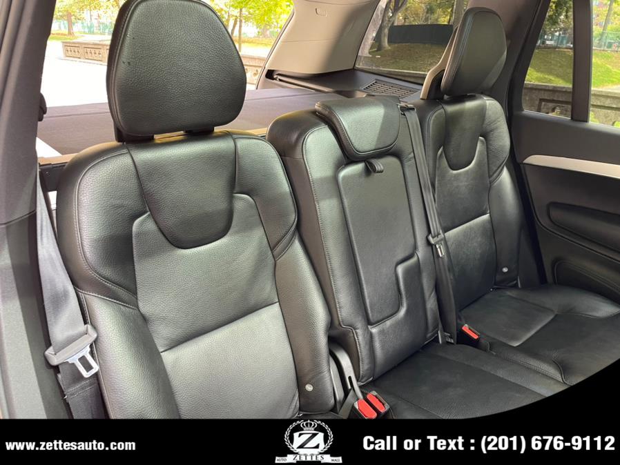 2016 Volvo XC90 AWD 4dr T5 Momentum photo