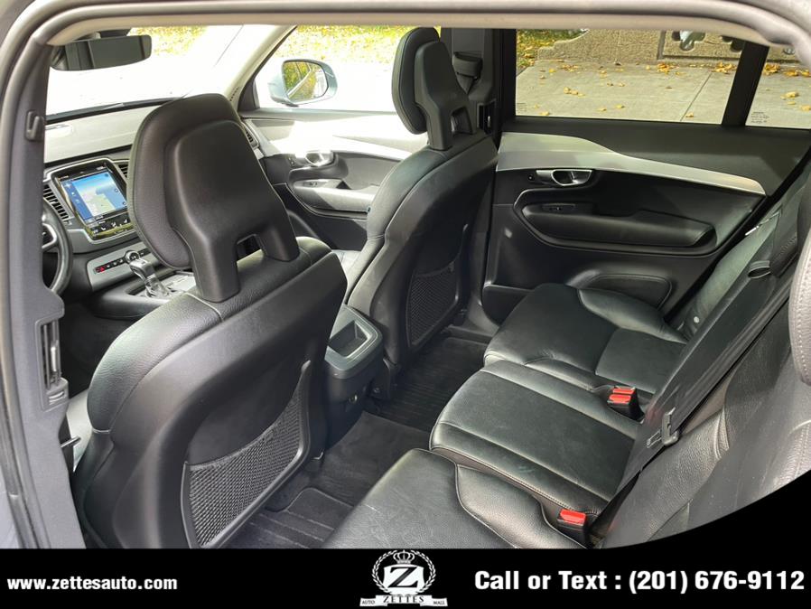 2016 Volvo XC90 AWD 4dr T5 Momentum photo