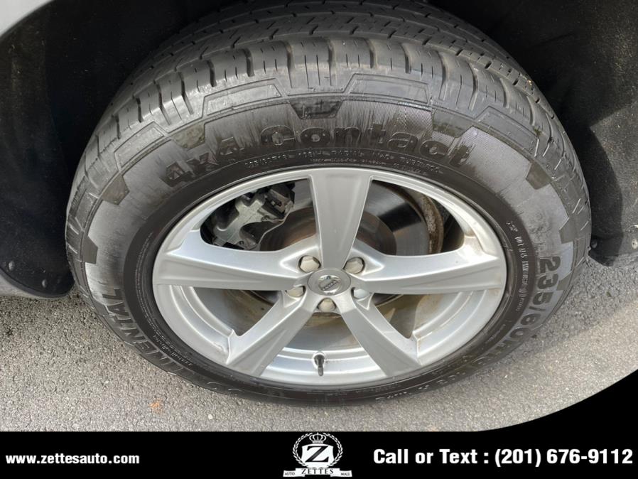 2016 Volvo XC90 AWD 4dr T5 Momentum photo