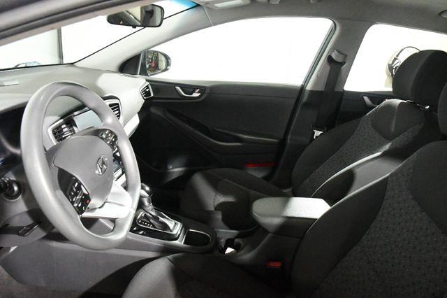 2019 Hyundai IONIQ Hybrid Fwd photo