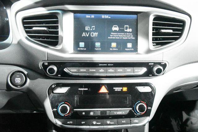 2019 Hyundai IONIQ Hybrid Fwd photo
