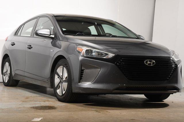2019 Hyundai IONIQ Hybrid Fwd photo
