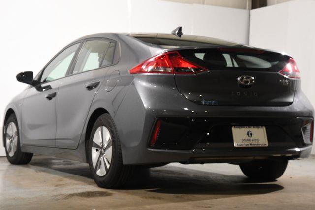 2019 Hyundai IONIQ Hybrid Fwd photo