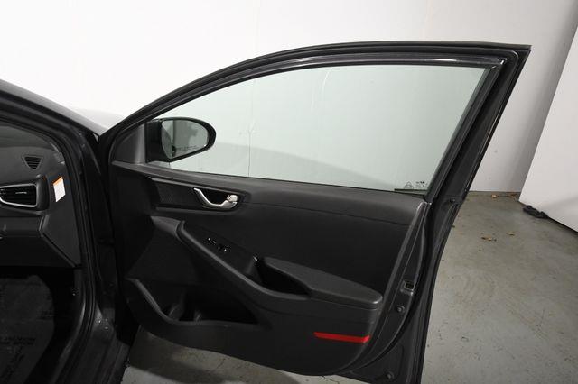 2019 Hyundai IONIQ Hybrid Fwd photo