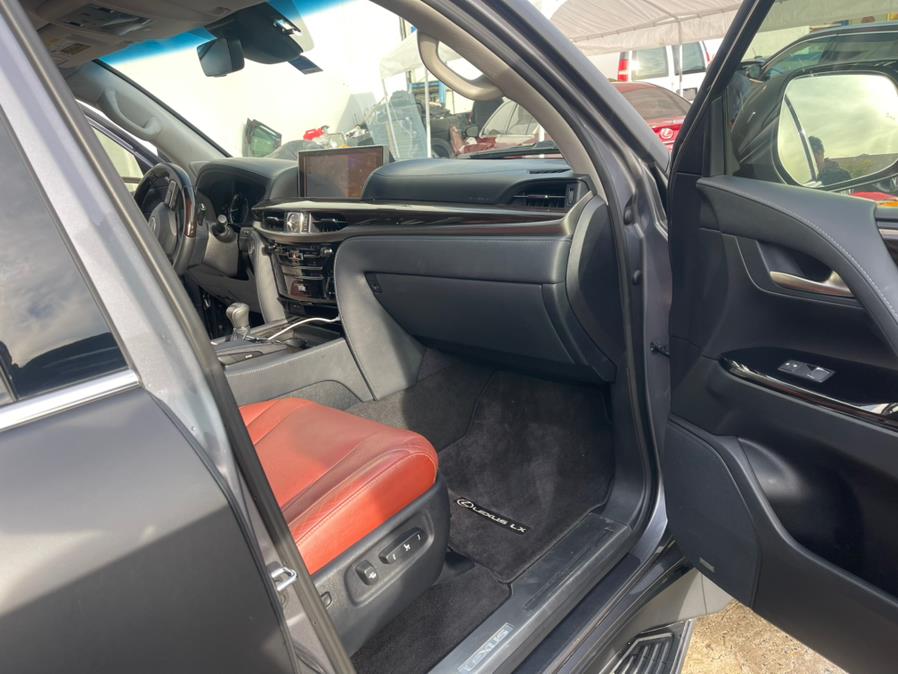 2019 Lexus LX LX photo