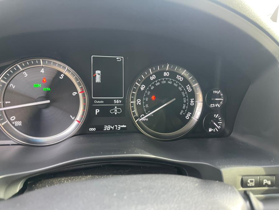 2019 Lexus LX LX photo