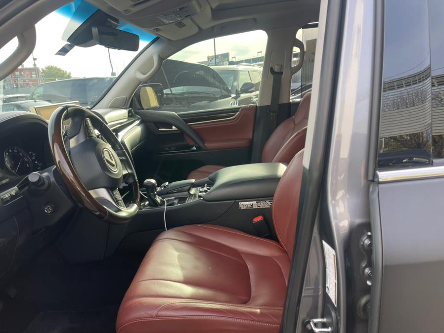 2019 Lexus LX LX photo