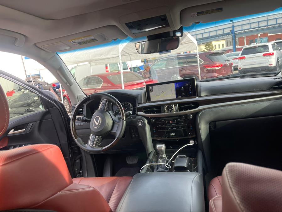 2019 Lexus LX LX photo