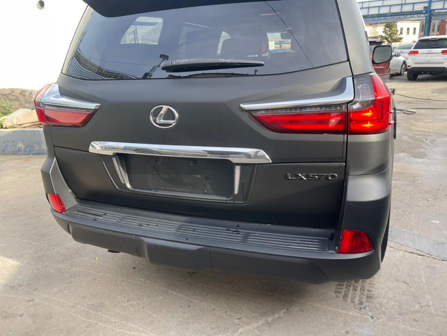 2019 Lexus LX LX photo