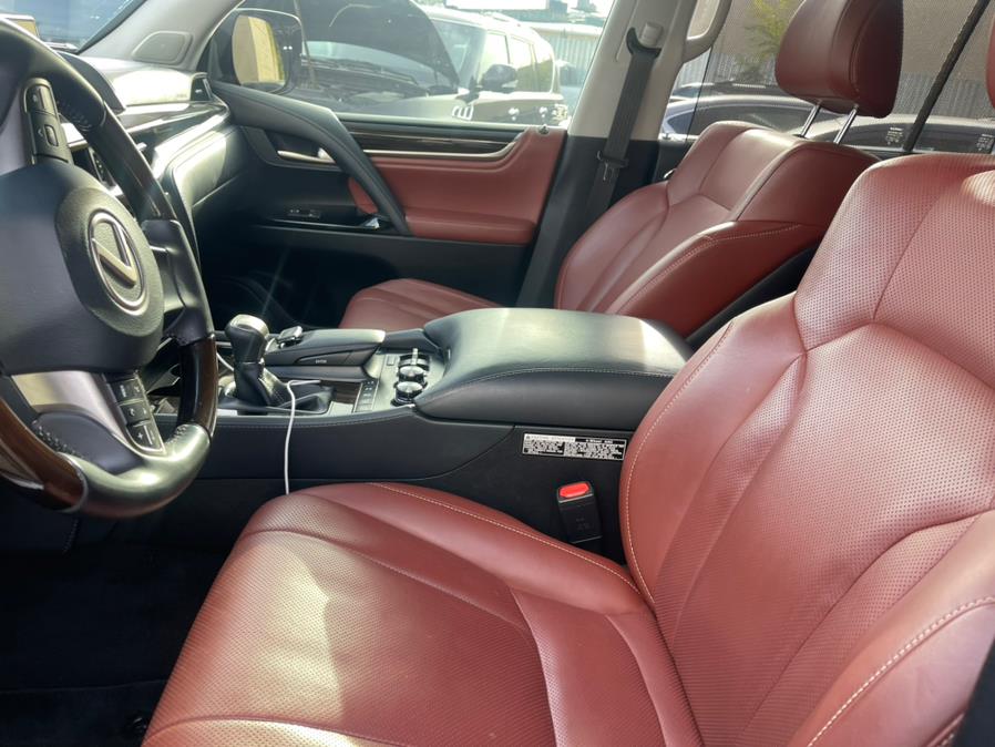 2019 Lexus LX LX photo