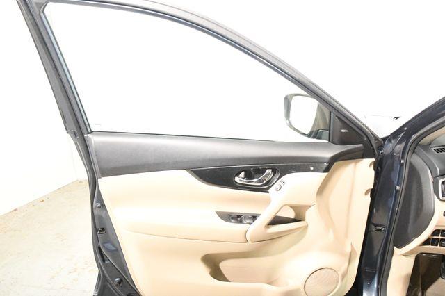 2014 Nissan Rogue S photo