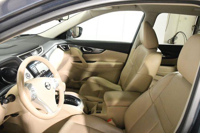 2014 Nissan Rogue S photo