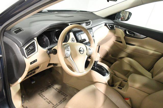 2014 Nissan Rogue S photo