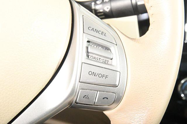 2014 Nissan Rogue S photo
