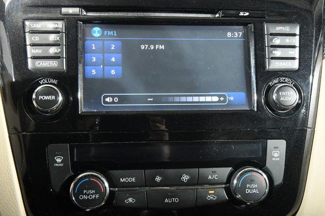 2014 Nissan Rogue S photo