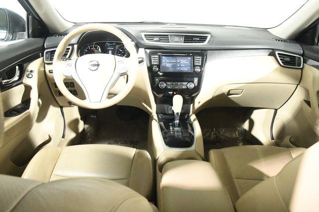 2014 Nissan Rogue S photo