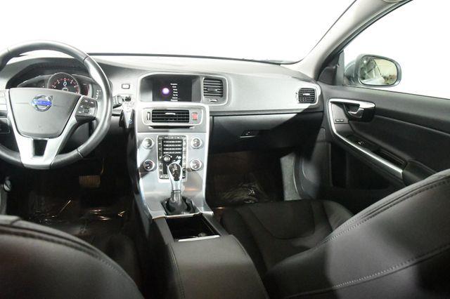 2017 Volvo S60 Inscription. Free Lifetime Pow photo
