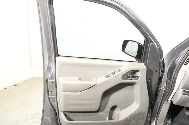 2019 Nissan Frontier SV. Free Lifetime Warranty photo