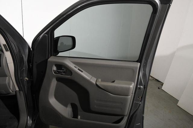 2019 Nissan Frontier SV. Free Lifetime Warranty photo