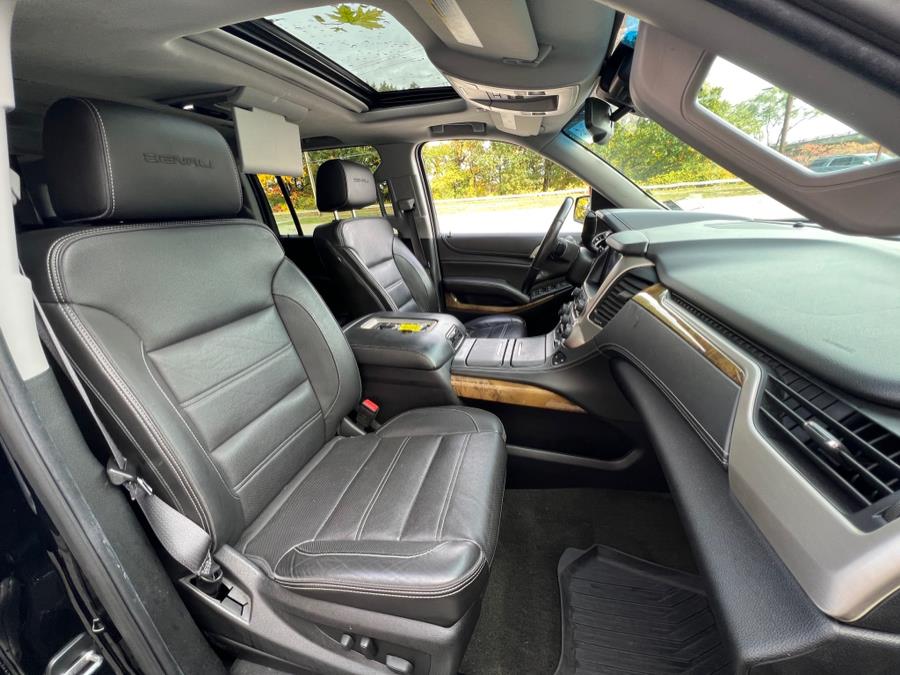 2017 GMC Yukon XL 4WD 4dr Denali photo